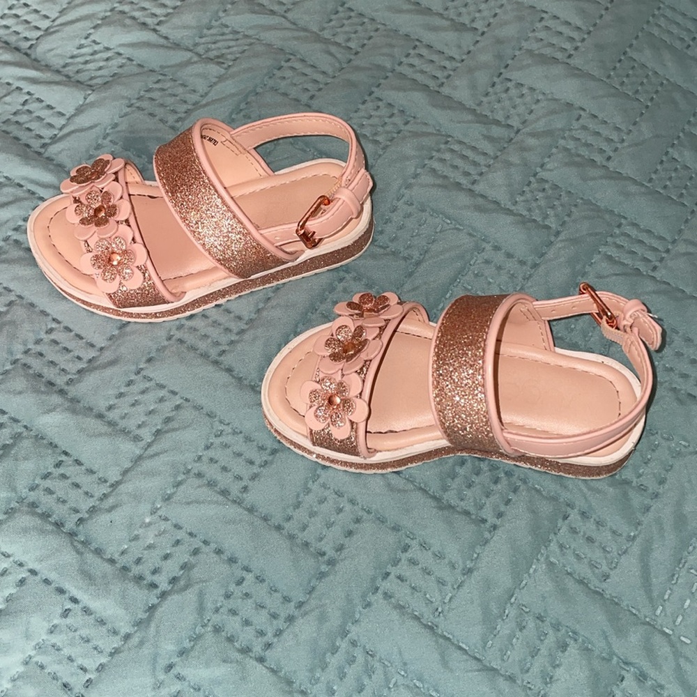 Sandals - Picture 3 of 3